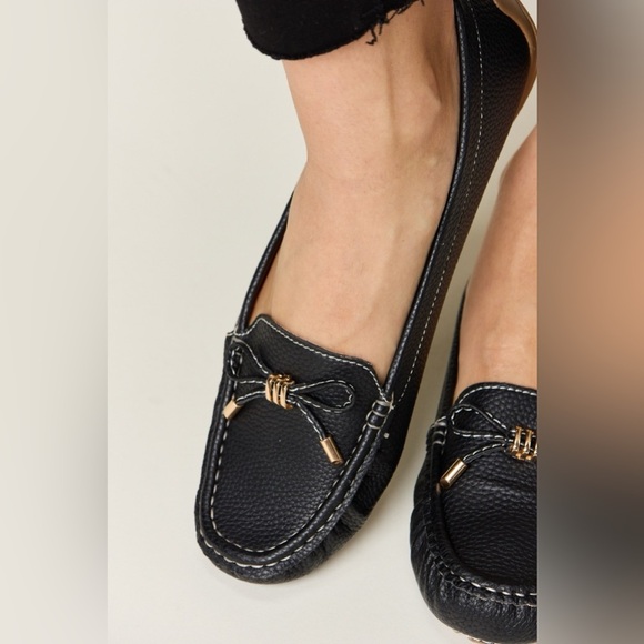 Forever Link Slip On Bow Flats Loafers - Picture 7 of 7